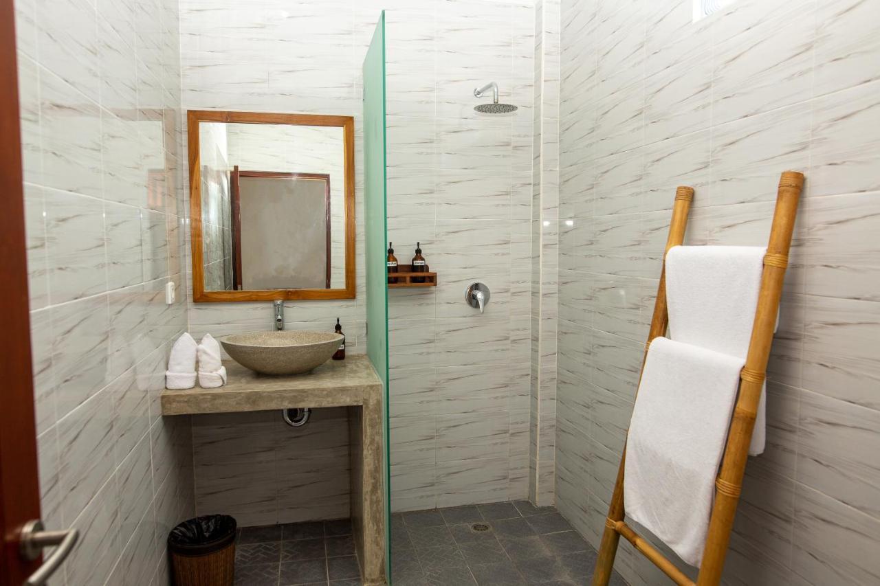 Frangipani House And Spa By Ecommerceloka Canggu Екстериор снимка