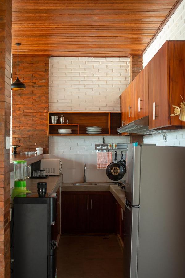 Frangipani House And Spa By Ecommerceloka Canggu Екстериор снимка