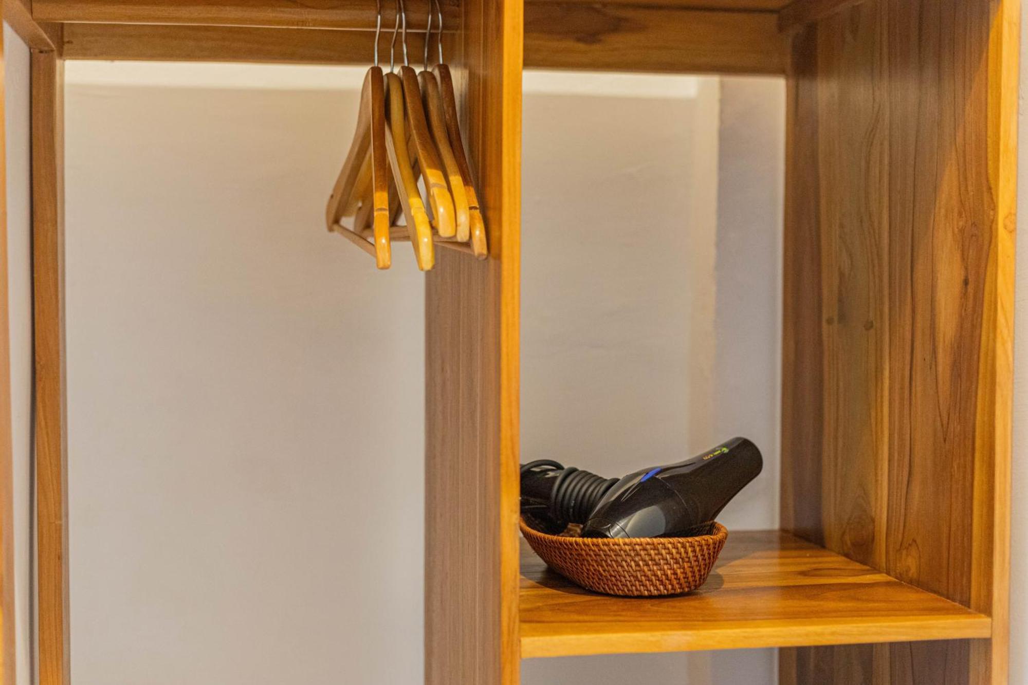 Frangipani House And Spa By Ecommerceloka Canggu Екстериор снимка